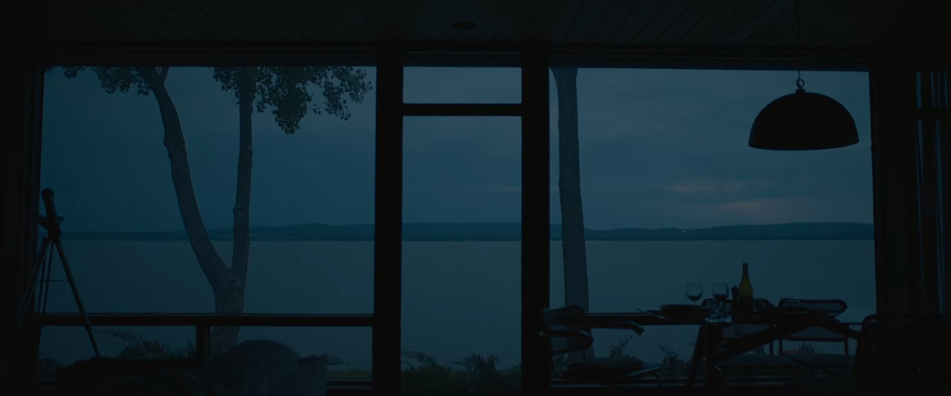Arrival - Denis Villeneuve - window - lake