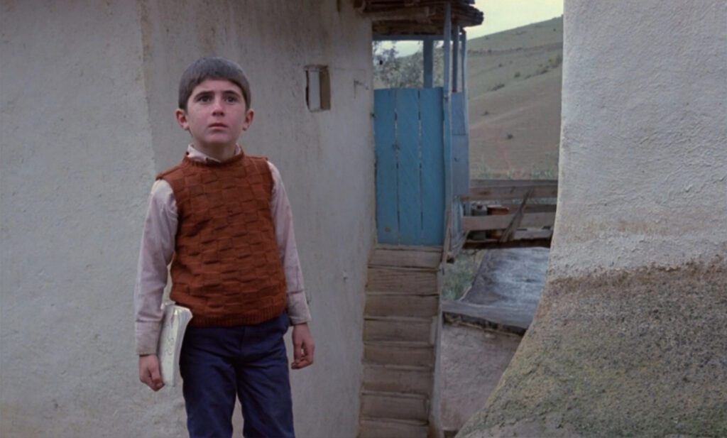Where Is My Friend's Home? - Abbas Kiarostami - Babak Ahmadpour - Poshteh - blue door