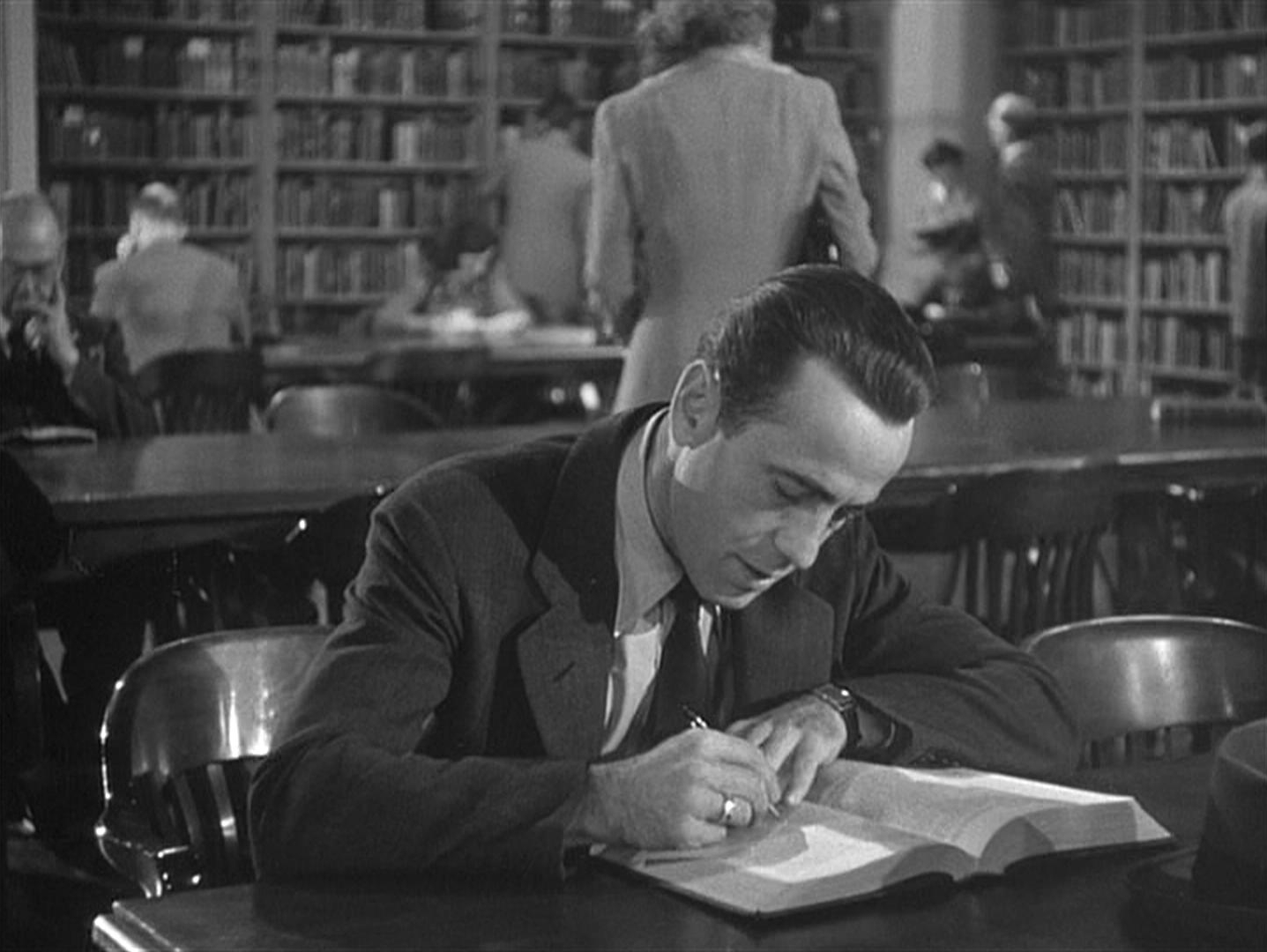 The Big Sleep - Howard Hawks - Humphrey Bogart - Philip Marlowe - library