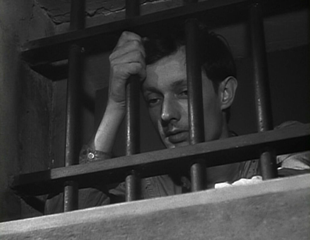 A Man Escaped - Un condamné à mort s'est échappé - Robert Bresson - François Leterrier - Lieutenant Fontaine - window - prison cell - bars