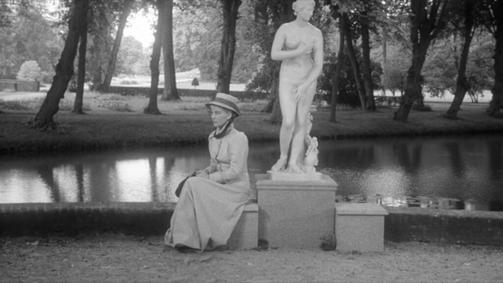 Gertrud - Carl Theodor Dreyer - Nina Pens Rode - Venus statue - park
