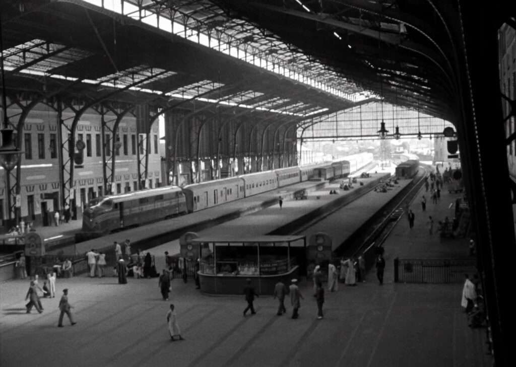 Cairo Station - Bab el hadid - Youssef Chahine - platforms